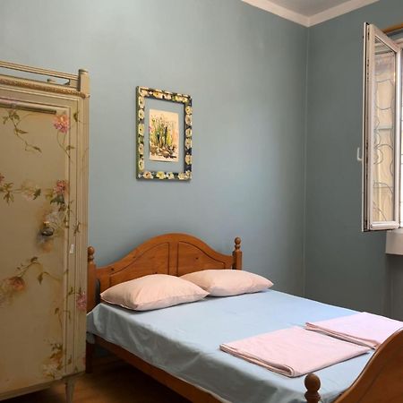 Guest House One Two Three تبليسي المظهر الخارجي الصورة