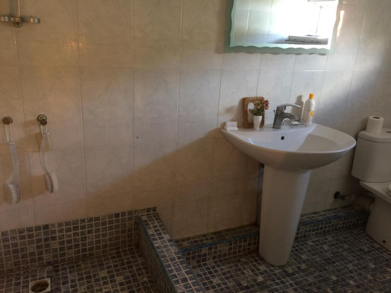Guest House One Two Three تبليسي المظهر الخارجي الصورة