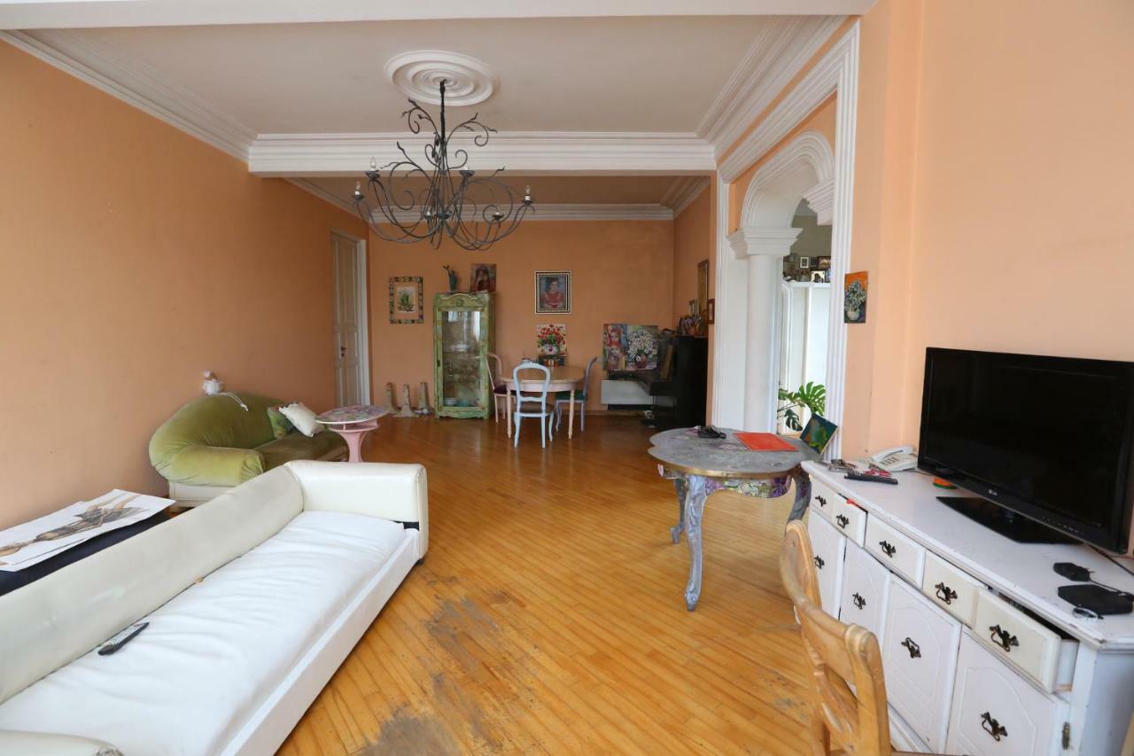 Guest House One Two Three تبليسي المظهر الخارجي الصورة